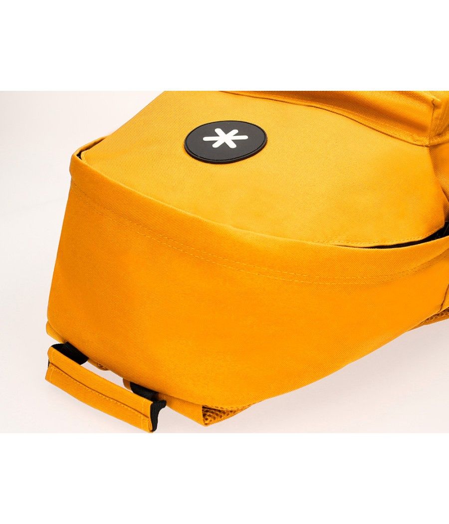 Cartera antartik mochila con asa y bolsillos con cremallera color mostaza 310x160x410 mm - Imagen 11