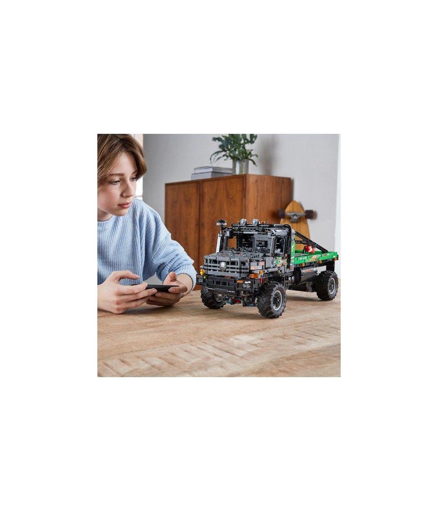 Lego technic camion de trial 4x4 mercedes - benz zetros - Imagen 9