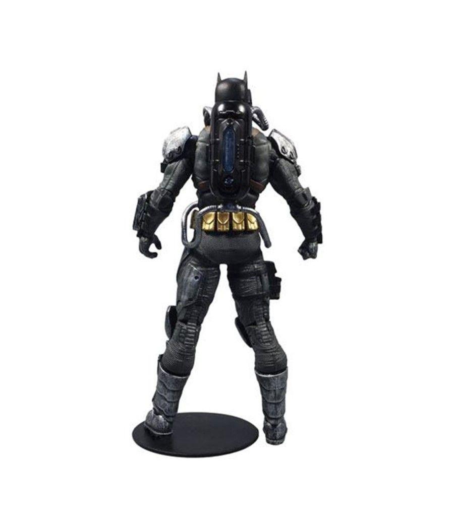 Figura mcfarlane toys dc multiverse batman hazmat suit gold etiqueta luz logo batman - Imagen 2