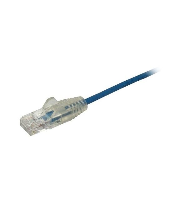 StarTech.com Cable Cat6 de 2,5m - Delgado - con Conectores RJ45 sin Enganches - Azul
