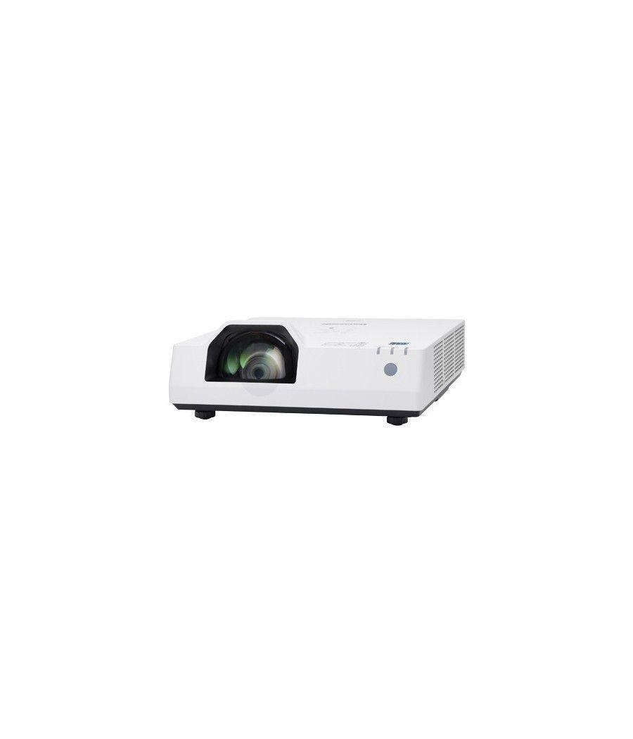 Panasonic proyector (pt-tmx380) short throw / brillo 3800 / tecnología 3lcd / resolución xga / óptica 0.46:1 / laser / up to 20.