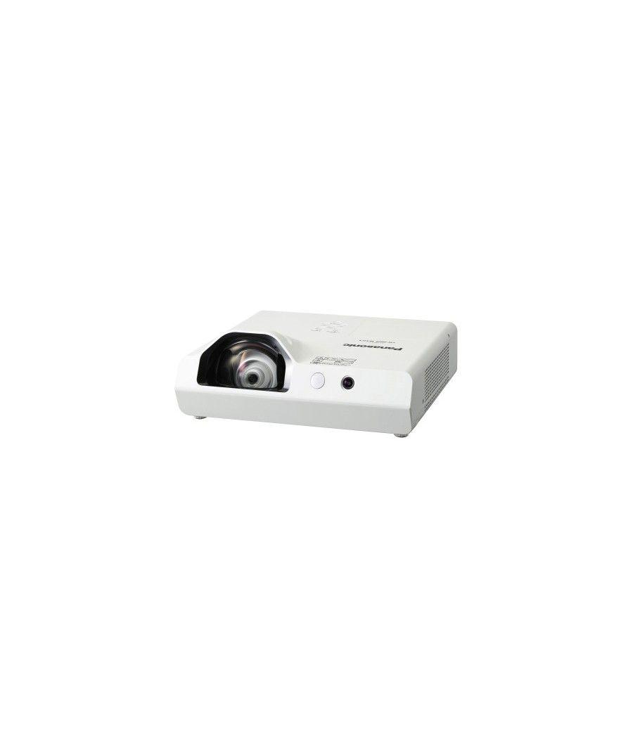 Panasonic proyector (pt-tw381r) short throw / brillo 3300 / tecnología 3lcd / resolución wxga / óptica 0.46:1 / 1lamp / up to 20