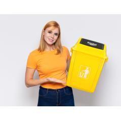 Papelera contenedor q-connect plástico con tapa de balancin 58 litros 470x330x760 mm amarillo