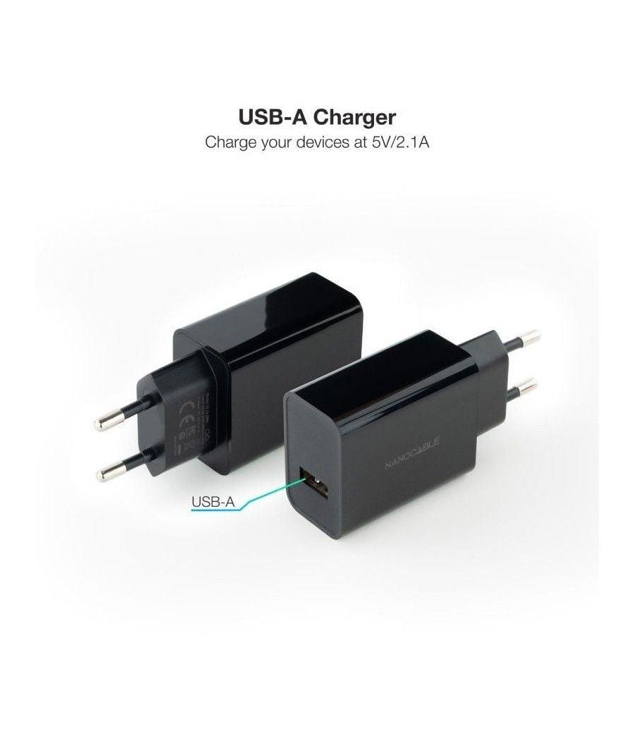 Cargador de pared nanocable 10.10.2004/ 1xusb/ 2.1a/ negro