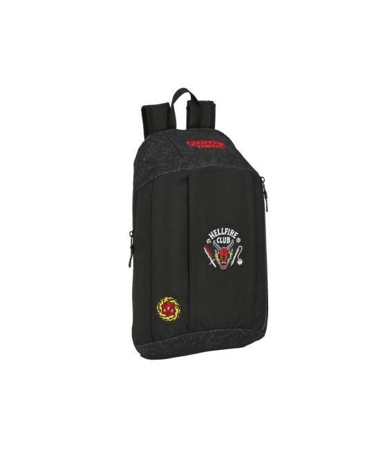 Mini mochila escolar safta con cremallera vertical stranger things 390x220x100 mm