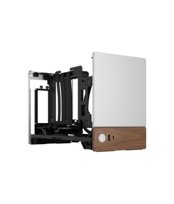Fractal design terra small form factor (sff) plata