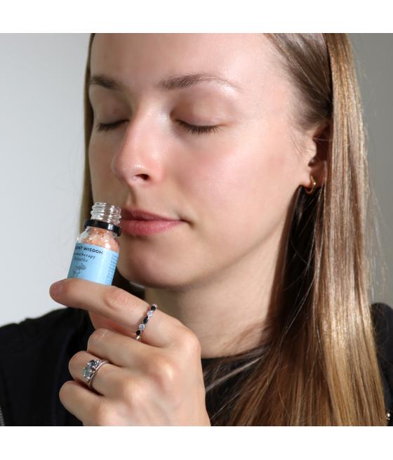 Respirar sal con olor a aromaterapia