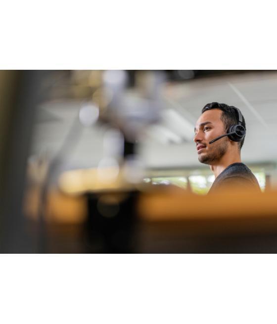 POLY Auriculares Voyager 4320 UC estéreo USB-A + adaptador BT700 USB-A + base de carga