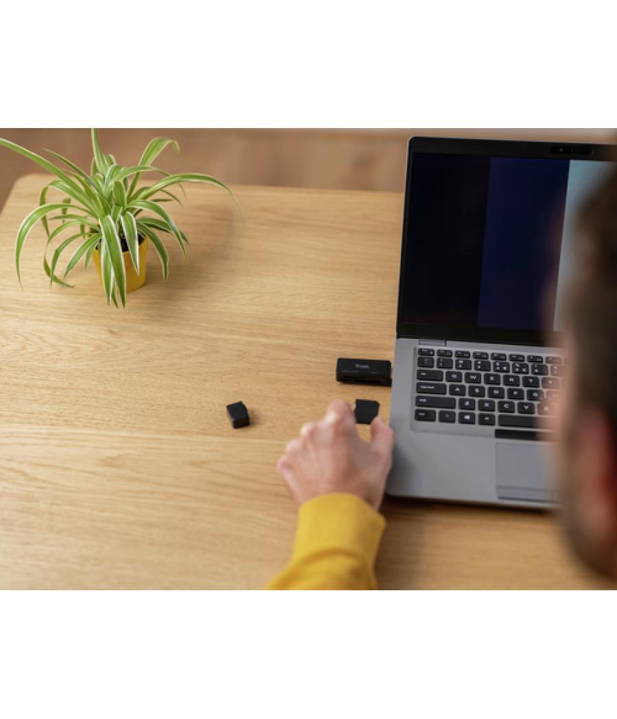 Trust NANGA lector de tarjeta USB 3.2 Gen 1 (3.1 Gen 1) Type-A Negro