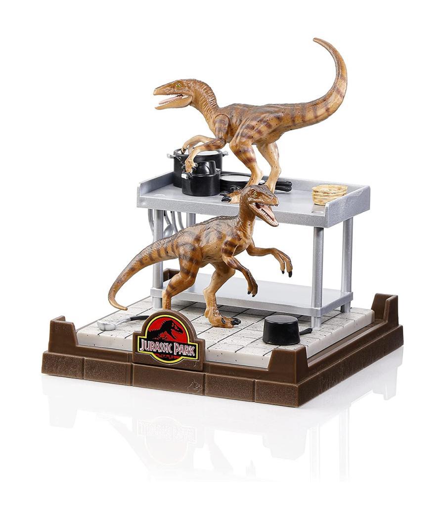 Figura the noble collection jurassic park velociraptor bendyfig diorama