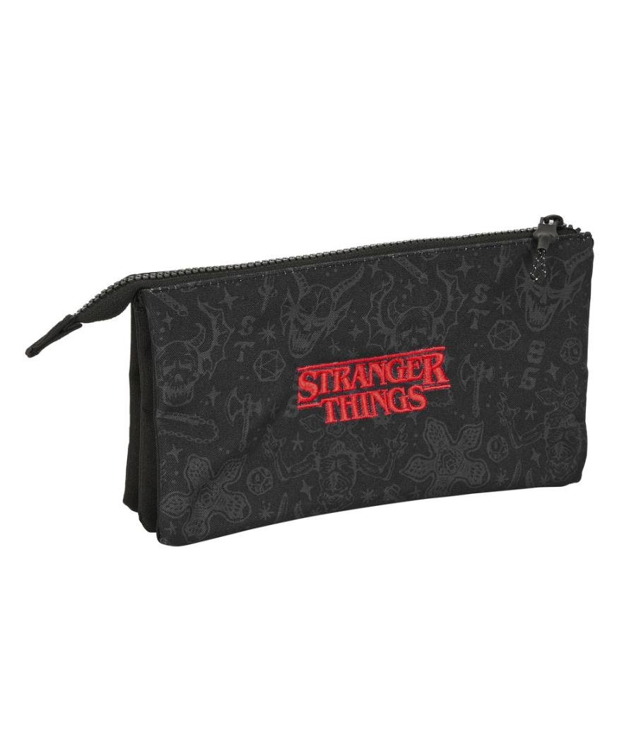 Bolso escolar portatodo safta triple stranger things 120x220x30 mm