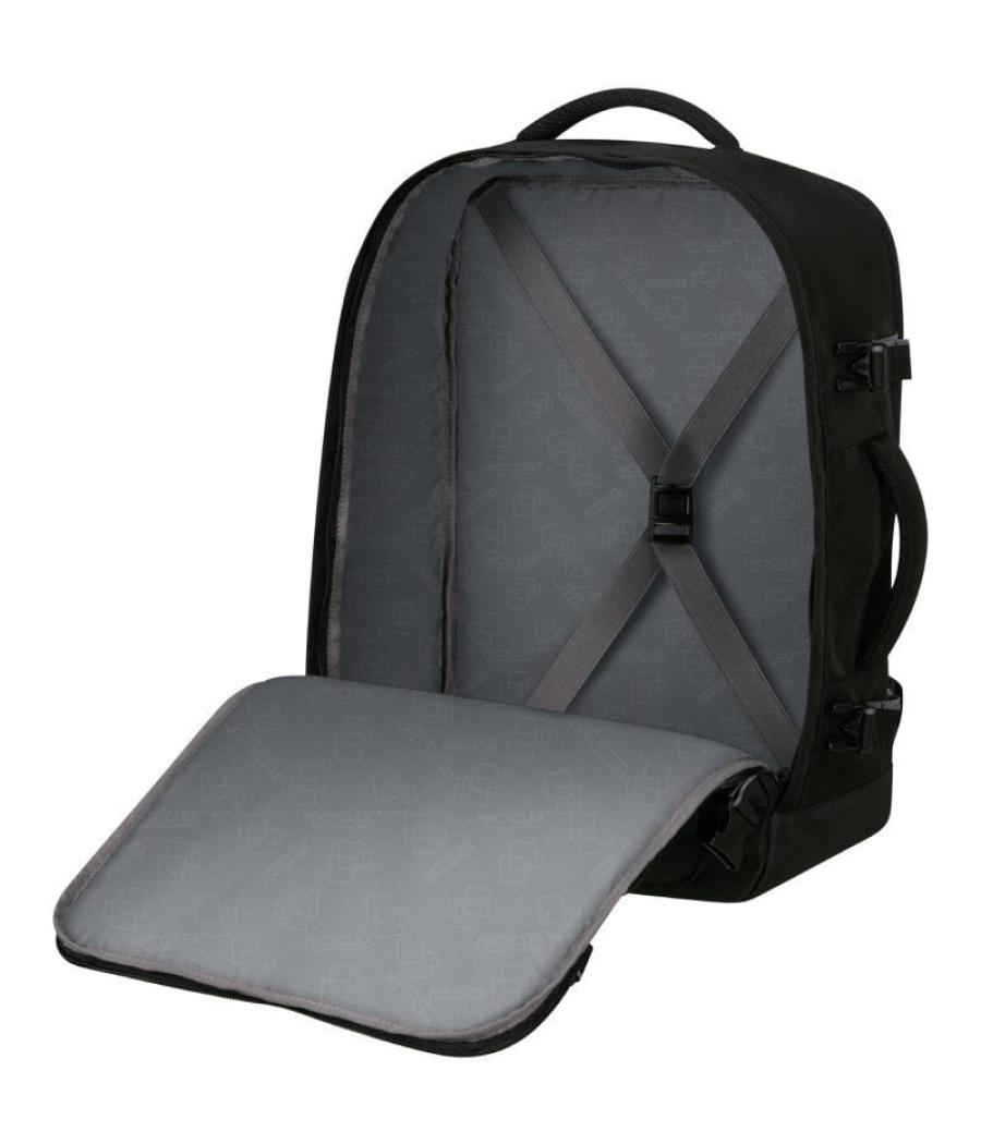 Mochila american tourister take2cabin m/ capacidad 38.2l/ negra