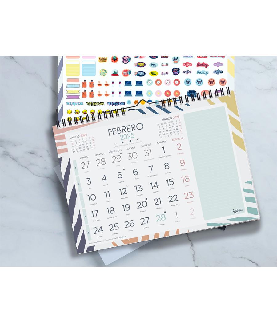 Calendario espiral pared liderpapel joven 2025 números grandes 44x32 cm papel 128 gr con pegatinas